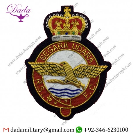 Uniform And Ceremonial Accoutrements Royal Singapore Flying Club Blazer Badge
