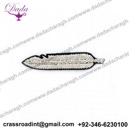Embroidered Brooch Little Silver Feather