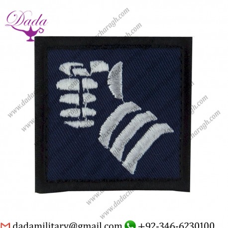 20th (Uk) Armoured Brigade (Right Fist On Dark Blue) New Issue - Merrowed Embroidered  Formation Arm Badge