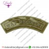 RAF REGIMENT - CURVED SHOULDER TITLE BROWN ON DESERT CAMO EMBROIDERED AIR FORCE BRANCH BADGE