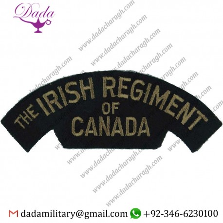 THE IRISH REGIMENT  OF CANADA - OLD TYPE BEIGE ON GREEN EMBROIDERED NON-BRITISH ARMY SHOULDER TITLE