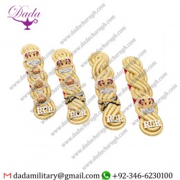 TWISTED SHOULDER BOARDS