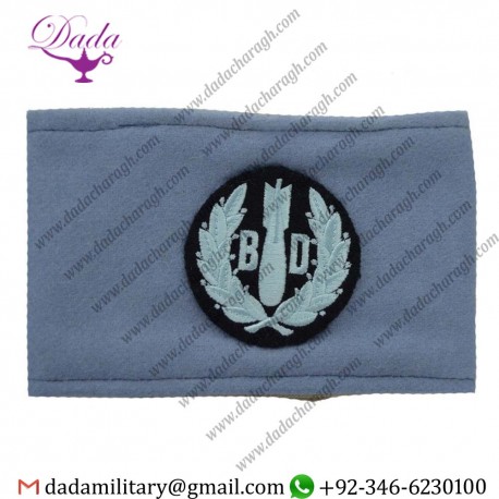 BOMB DISPOSAL (BD) - ARMLET - EXPLOSIVE ORDINANCE DISPOSAL - ROYAL LOGISTIC CORPS (RLC) BADGE - BRITISH ARMY