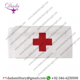 NON MEDICAL PERSONNEL RED CROSS - ARMLET - BRITISH ARMY BADGE